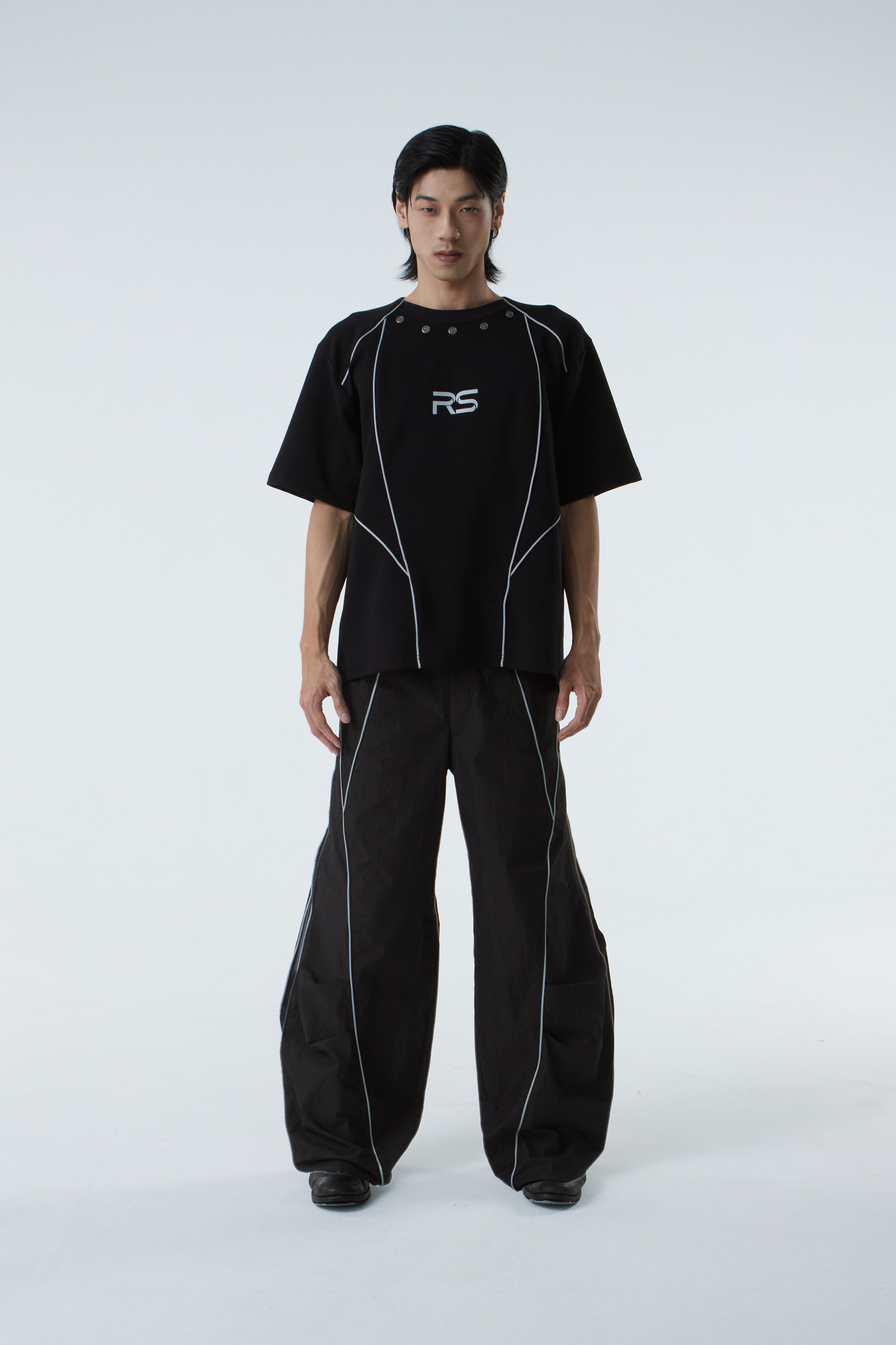 T-SHIRT (#BLACK)