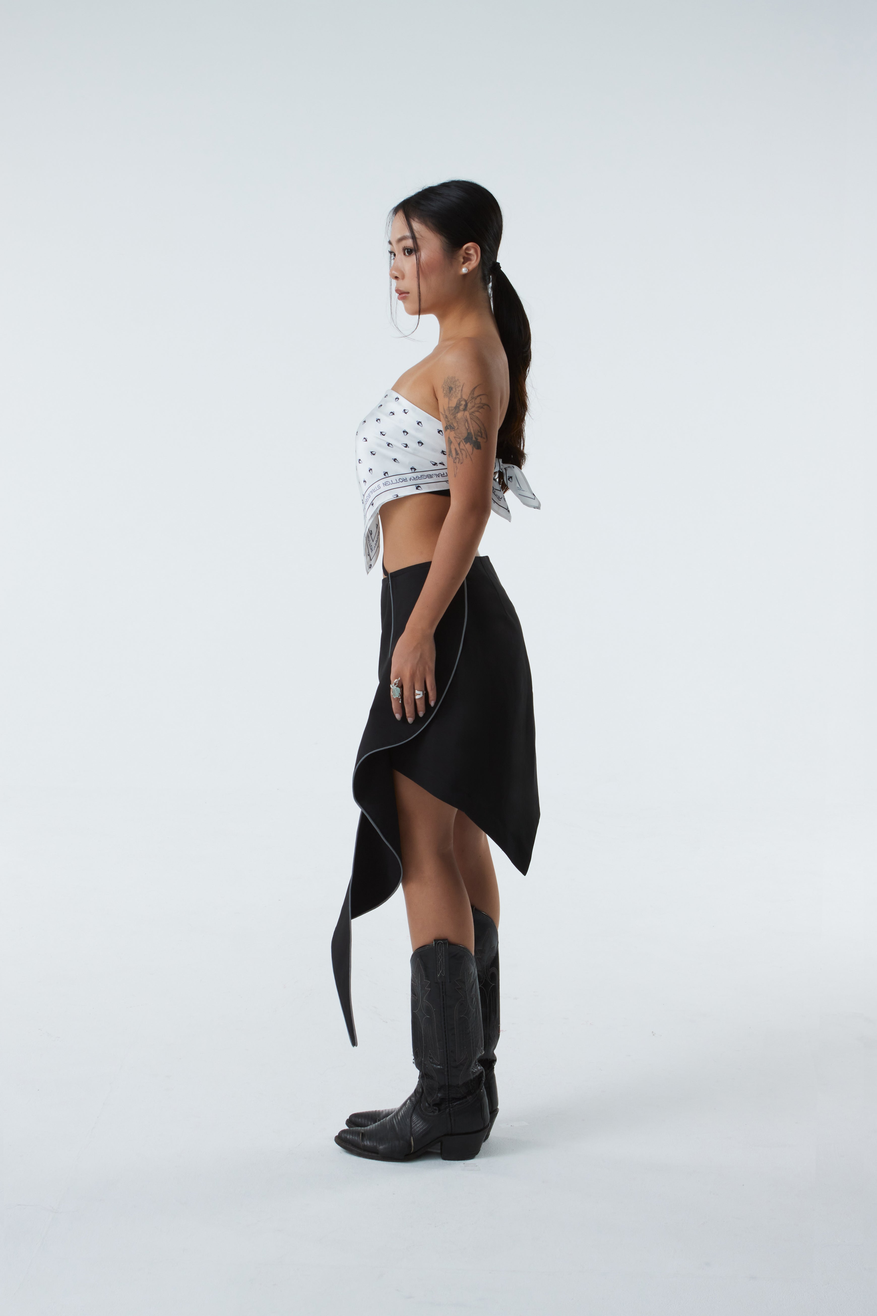 UNBALANCED SKIRT (#BLACK)