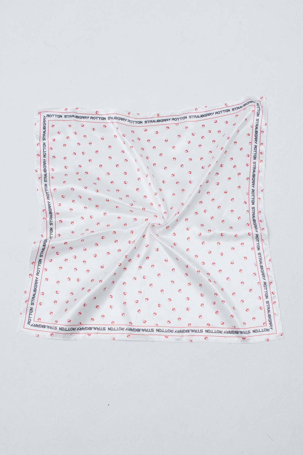 STRAWBERRIES LOGO PRINTED SCARF