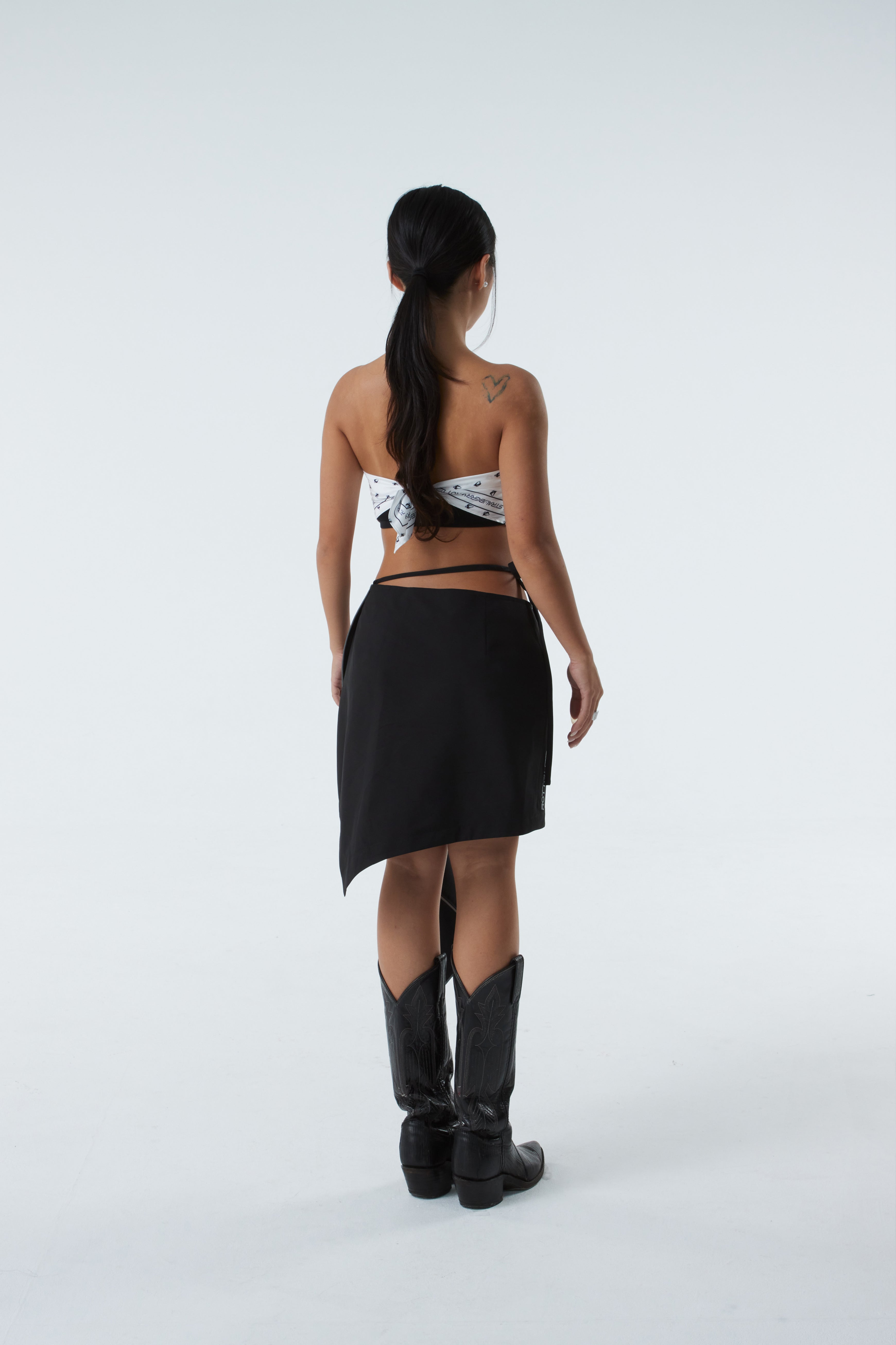 UNBALANCED SKIRT (#BLACK)