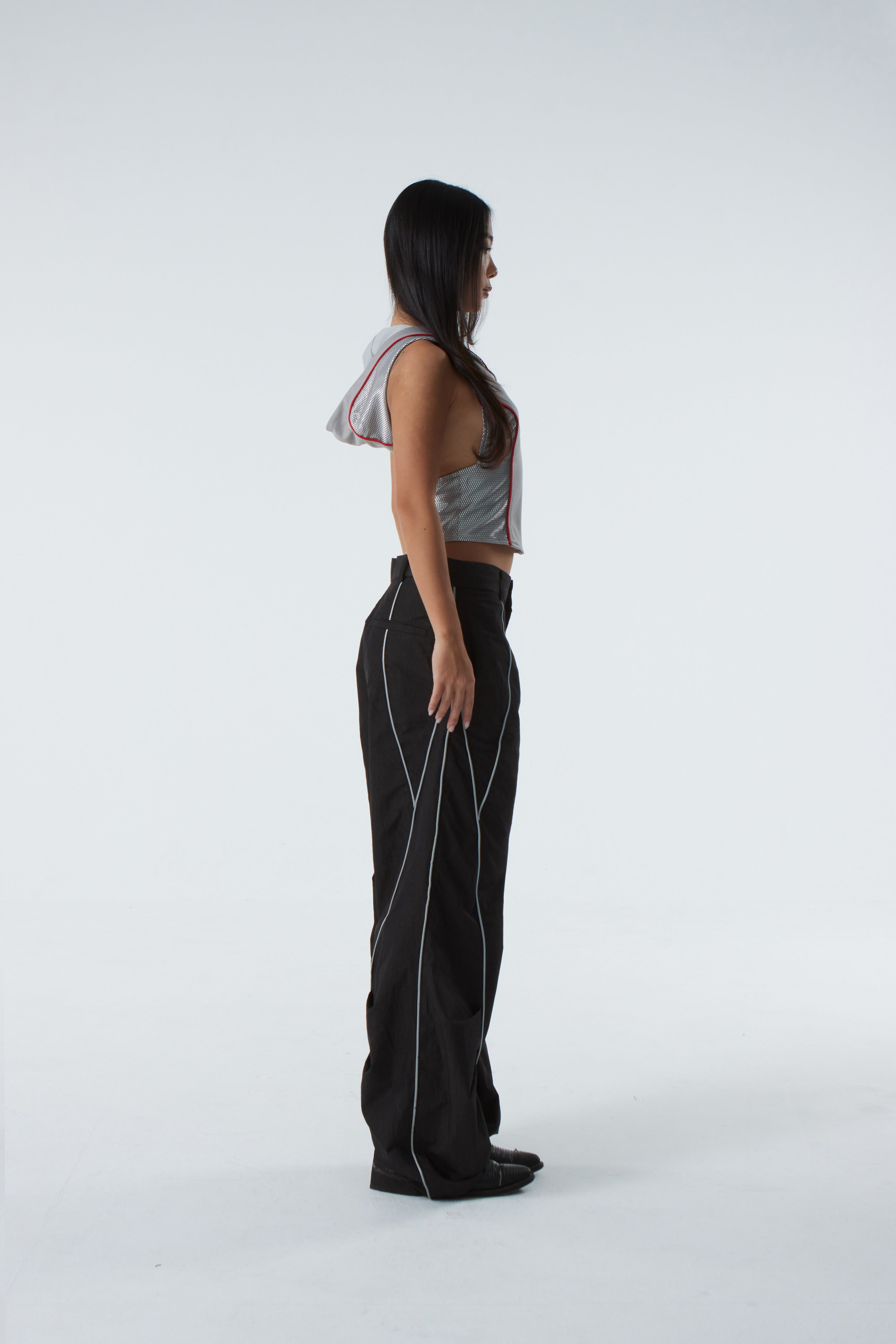 BACKLESS HOODIE VEST