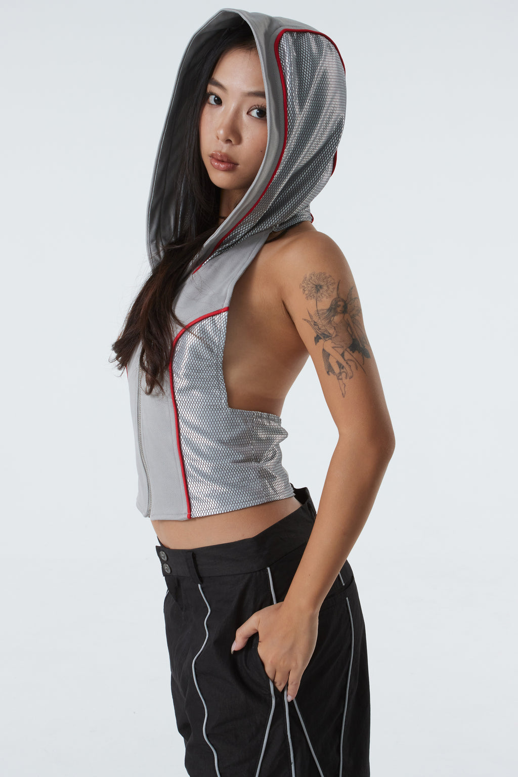 BACKLESS HOODIE VEST